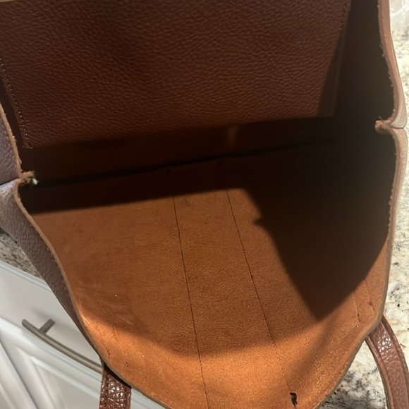 Vince Camuto vegan leather tote. Brown with one pocket inside - Picture 6 of 7